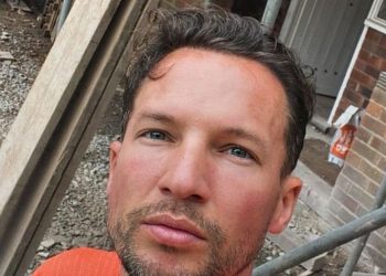 Nakon odlaska u mirovinu sada vrijedno radi na gradilištu: ovo je Drinkwaterov novi život