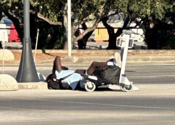 Nek ti kušin bude korniža: Pogledajte gdje je ovaj lik “ubio” oko