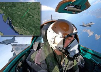 Nepoznati zrakoplov nenajavljeno ušao u Hrvatsku, odmah ga presreli naši lovci!