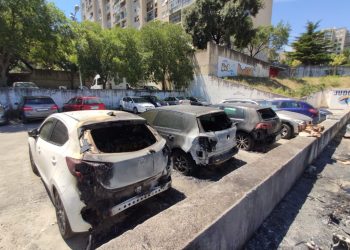 Netko je podmetnuo požar? Javila se policija o zapaljenim autima na Pujankama