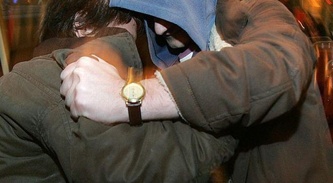 Nezadovoljan uslugom, gost ugostiteljskog objekta u Šibeniku našaketao vlasnika pa završio na hlađenju u pritvoru