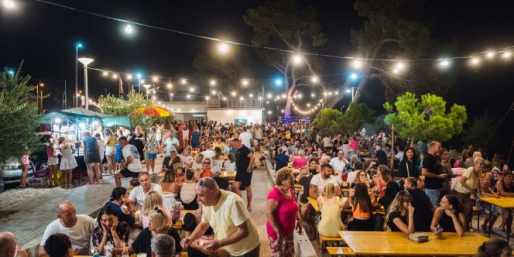 Niz događaja u Podstrani. Evo što se priprema u kolovozu