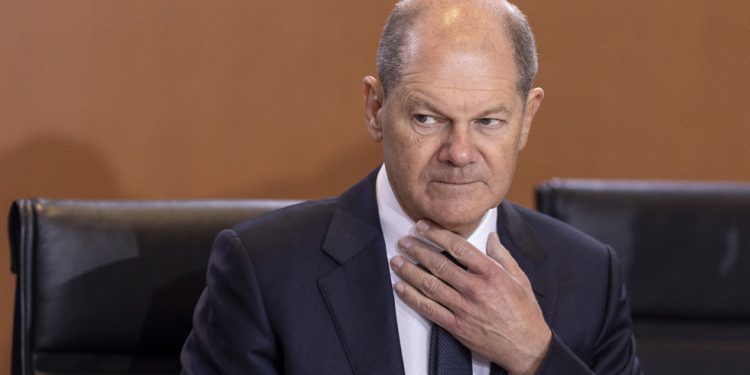 Njemačka ‘nikada’ neće podržati prekid vatre u Ukrajini – Scholz — RT World News