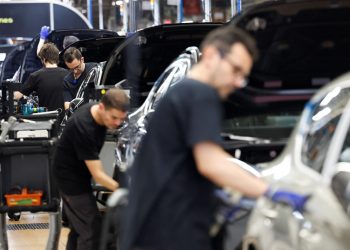 Njemački automobilski div u problemima. Audi ukida luksuzni model, tvornica pred zatvaranjem