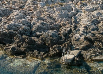 Nova devastacija na Jadranu: Kaže da ima ‘privatni pristup moru’, prijeti mu brutalna kazna