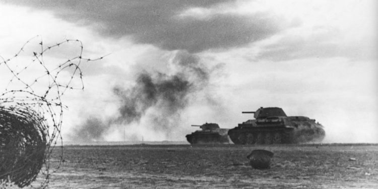 Nova knjiga o povijesti Drugog svjetskog rata stiže na police — RT Rusija i bivši Sovjetski Savez