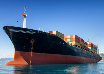 Nove mjere Vlade za smanjenje emisija plinova iz plovila