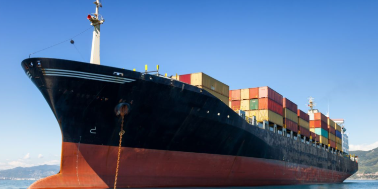 Nove mjere Vlade za smanjenje emisija plinova iz plovila