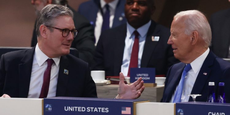 Novi britanski premijer hvali Bidenovo mentalno stanje — RT World News