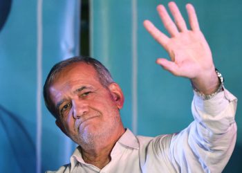 Novoizabrani iranski predsjednik iznosi politiku prema Rusiji — RT World News