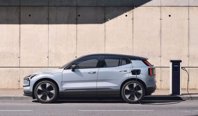 OBVEZNA OPREMA Svi novi automobili u EU morat će imati crnu kutiju sličnu avionskoj