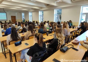 ODLUKA VLASTI Crna Gora više neće priznavati diplome fakulteta iz BiH