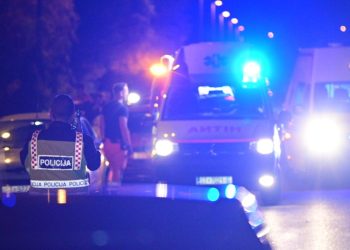 Oborio pješaka pa pobjegao s mjesta nesreće. Sada ga traži policija