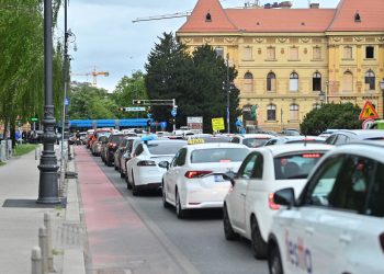 Od sutra stroža pravila za vozače: Ovo će morati imati svi novi automobili