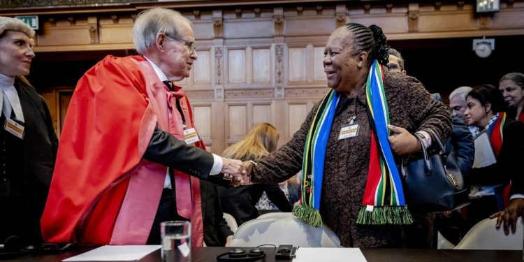 Ova država izvela je Izrael na sud, ali njeni građani se i dalje priključuju IDF-u.  Zašto?  — RT Afrika