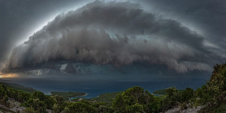 Ovako izgleda promjena vremena iznad Lošinja