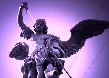 Ovo je moćno: Znate li što je sveti Mihael rekao Luciferu? Riječ koju bi katolici trebali ponavljati