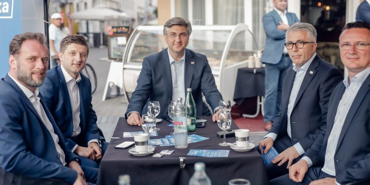 Ovo je najbogatiji HDZ-ovac: Posjeduje brod, Lexus, četiri stana i štednju od 301.631 eura