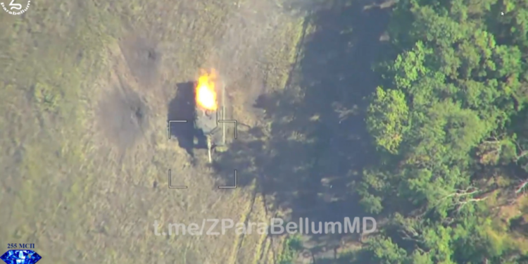 POGLEDAJTE uništenje još jednog ukrajinskog tenka njemačke proizvodnje — RT Rusija i bivši Sovjetski Savez