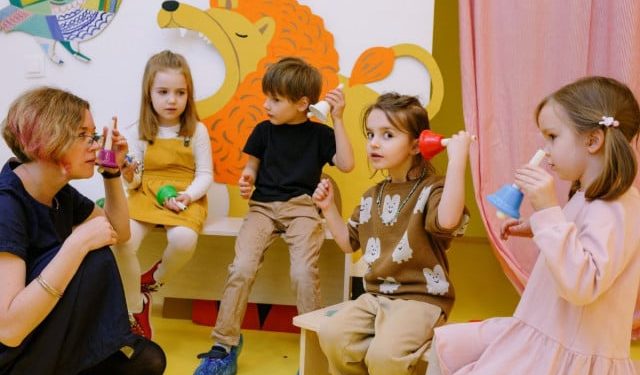 PREMALO ULAŽEMO U DJECU Samo 44 posto djece u BiH ide u vrtić