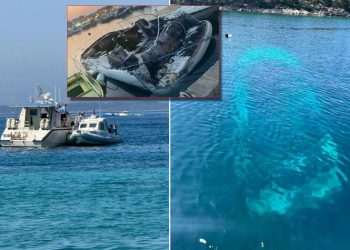 PRIKRIVANJE TRAGOVA Dan nakon što smo pisali o izgorenoj olupini koja godinama stoji na vezu u Pakoštanama, odvučena je na pučinu i potopljena!