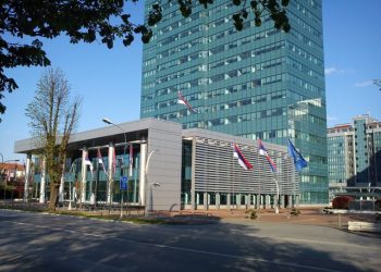 PRODAJA ZEMLJIŠTA NA JAHORINI Ministarstvo trgovine tvrdi kako su aktivnosti u skladu s Ustavom RS