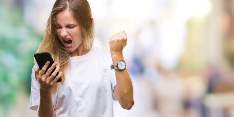 PULA Ušao kroz prozor i Makedonku snimao mobitelom, uzela mu mobitel i natjerala da obriše fotografije