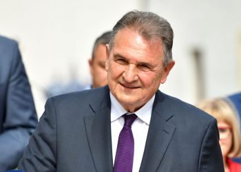 JAJA U VIŠE KOŠARA Čačić će podržati Selak Raspudić uđe li u drugi krug predsjedničkih izbora | NACIONAL.HR