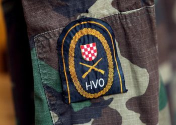 ‘SRAMOTA, SRAMOTA, SRAMOTA!’ Za ubojstvo 12 pripadnika HVO-a u središnjoj Bosni 15 godina zatvora | NACIONAL.HR