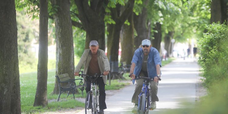 ZEMLJA ČUDA Imamo 18.000 umirovljenika s penzijom od 500 eura za samo tri godine staža. Evo tko su oni… | NACIONAL.HR