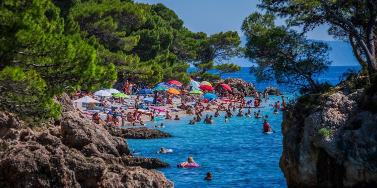 POMALO OPASNA SITUACIJA! Špica je sezone, a gostiju baš i nema: ‘Izmaklo se kontroli…’ | NACIONAL.HR