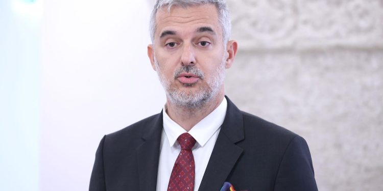 DVA SU RAZLOGA Raspudić otkrio zašto je Europa skrenula udesno | NACIONAL.HR