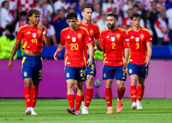 NAVIJAČI BIJESNI UEFA objavila najbolju postavu Eura: Čak šest Španjolaca i samo jedan Englez | NACIONAL.HR