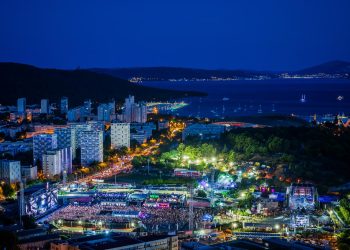 TREĆA VEČER Policija imala pune ruke posla na Ultri: Privedeno više od 120 ljudi, 38 osoba zatražilo liječničku pomoć | NACIONAL.HR