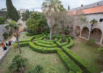 TRAJNI ZABORAV Pola stoljeća od gašenja Muzeja Ruđera Boškovića | NACIONAL.HR