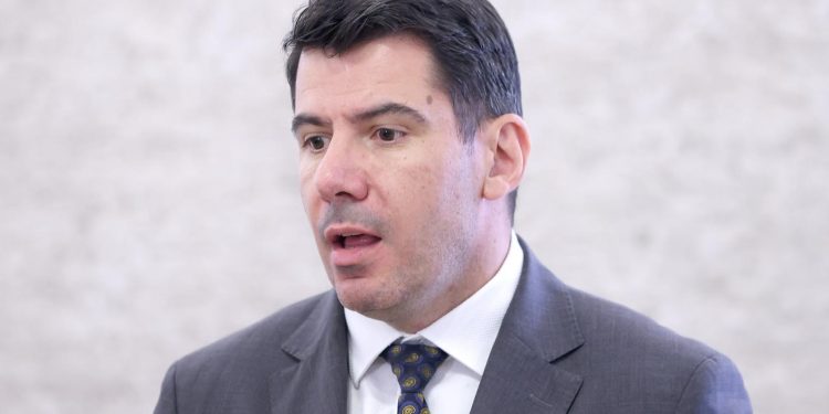 ODLUKA SUDA Grmoja zbog dugog jezika mora još jednom platiti Pripuzu odštetu | NACIONAL.HR
