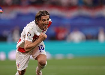 ČETIRI RAZLOGA Englezi se raspisali o Modriću: ‘On je nogometna perfekcija, vidi stvari koje drugi ne’ | NACIONAL.HR