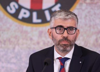 VELIKA PROMJENA Hajduk nakon 11 godina predstavio novog dobavljača dresova: Evo što je napravio adidas | NACIONAL.HR