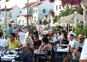 RADNIKA JE DOVOLJNO Predstavnica ugostitelja: ‘Nismo skupi, tržište će sve to ispraviti’ | NACIONAL.HR