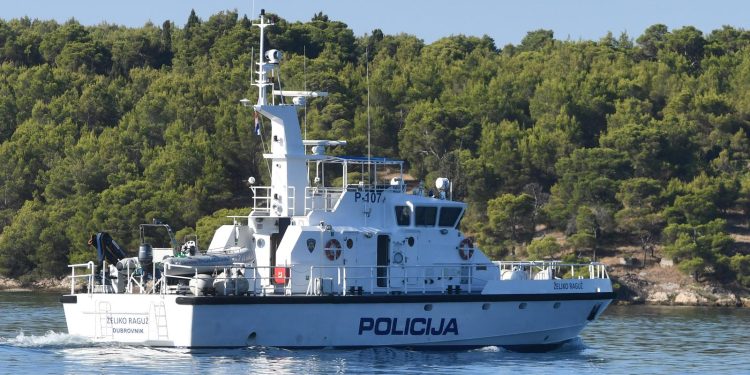 GLISIRANJE NAJVEĆI PROBLEM Splitska pomorska policija zabilježila 69 pomorskih prekršaja | NACIONAL.HR