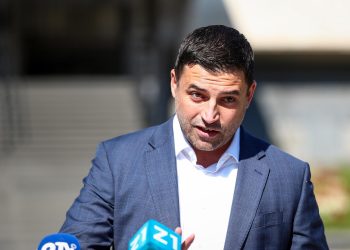 BERNARDIĆ OŠTRO: ‘Tomašević je 1000 radnika izbacio na cestu. Sada uvozi 500 radnika iz Azije i Afrike’ | NACIONAL.HR