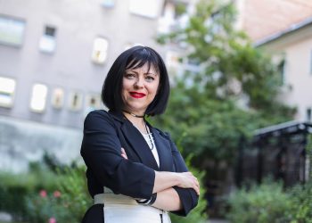 BESMISLEN IZGOVOR Holy: ‘Ako povećavaju plaće da dobiju bolje stručnjake, hoće li Plenković mijenjati svoje ministre?’ | NACIONAL.HR