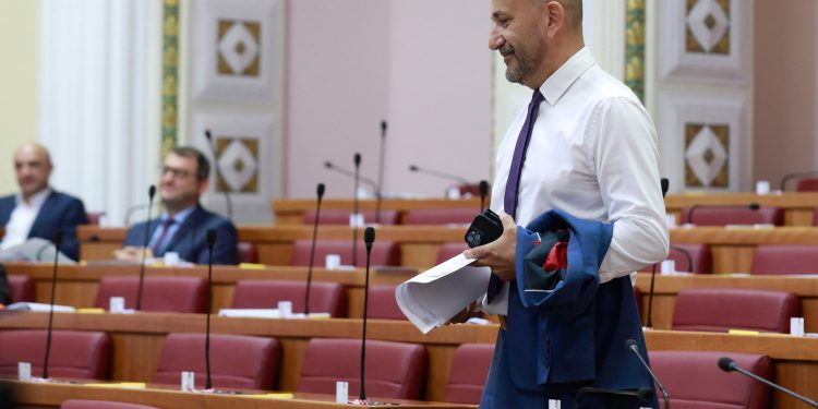 Pala imenovanja na sjednici Vlade, i Zekanović ‘omastio brk’: Evo što će raditi