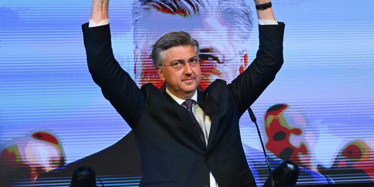 Plenković uzima sve, ali neki ne spavaju: ‘Neće on vječno vladati, ne prihvaćamo da smo partija’