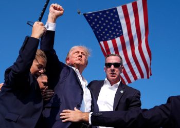 Pokušaj atentata na Trumpa: ‘Potpuni kaos’, novinska priča stara koliko i vrijeme
