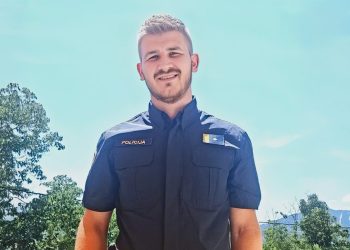 Policajac Ivan Polić je novi heroj Vrgorca: Sumještanina je oživljavao 20 minuta do dolaska liječnika. Spasio mu je život