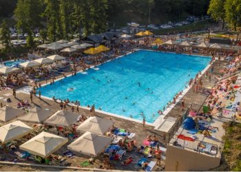 Policija se oglasila o smrti dječačića u bazenu, reagirao i vlasnik: Ovo je teško čitati