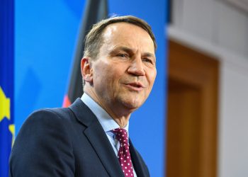 Poljska upozorila EU na ono što uskoro dolazi s one strane Atlantika. Ovog Poljaka svi moraju slušati