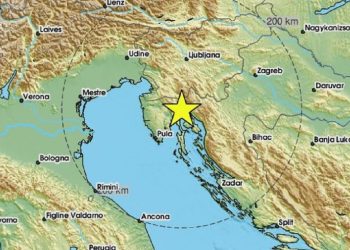 Potres u gluho doba noći probudio Riječane: ‘Kao da je bomba grunula, dobro je treslo’