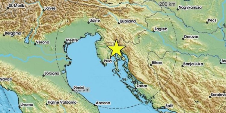 Potres u gluho doba noći probudio Riječane: ‘Kao da je bomba grunula, dobro je treslo’